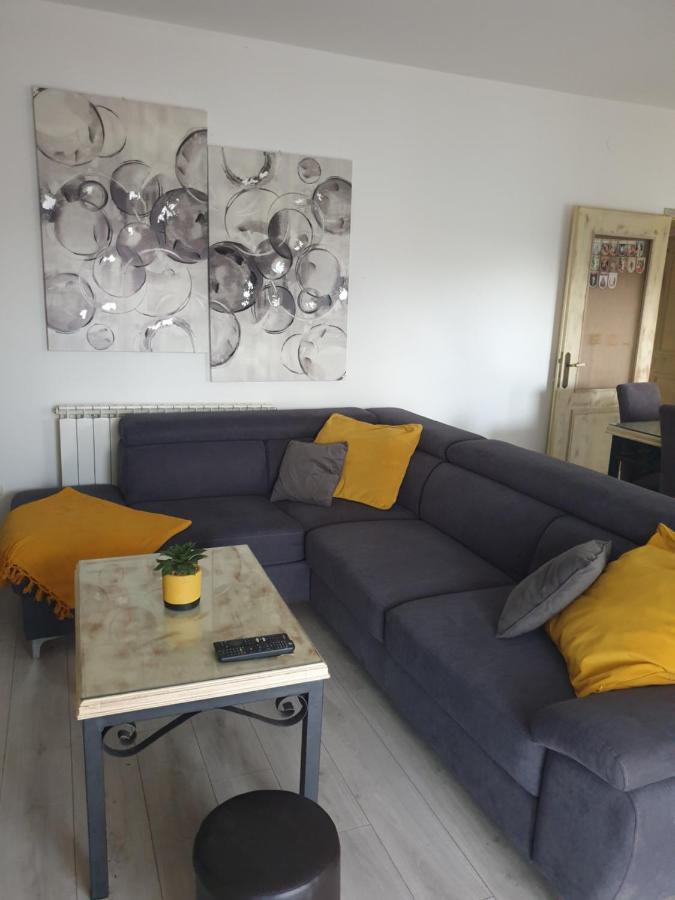 House Aurora Apartment บาร์บินเย ภายนอก รูปภาพ